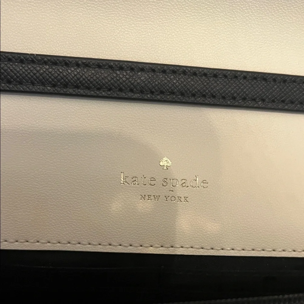 Kate Spade Beige and White Crossbody Bag